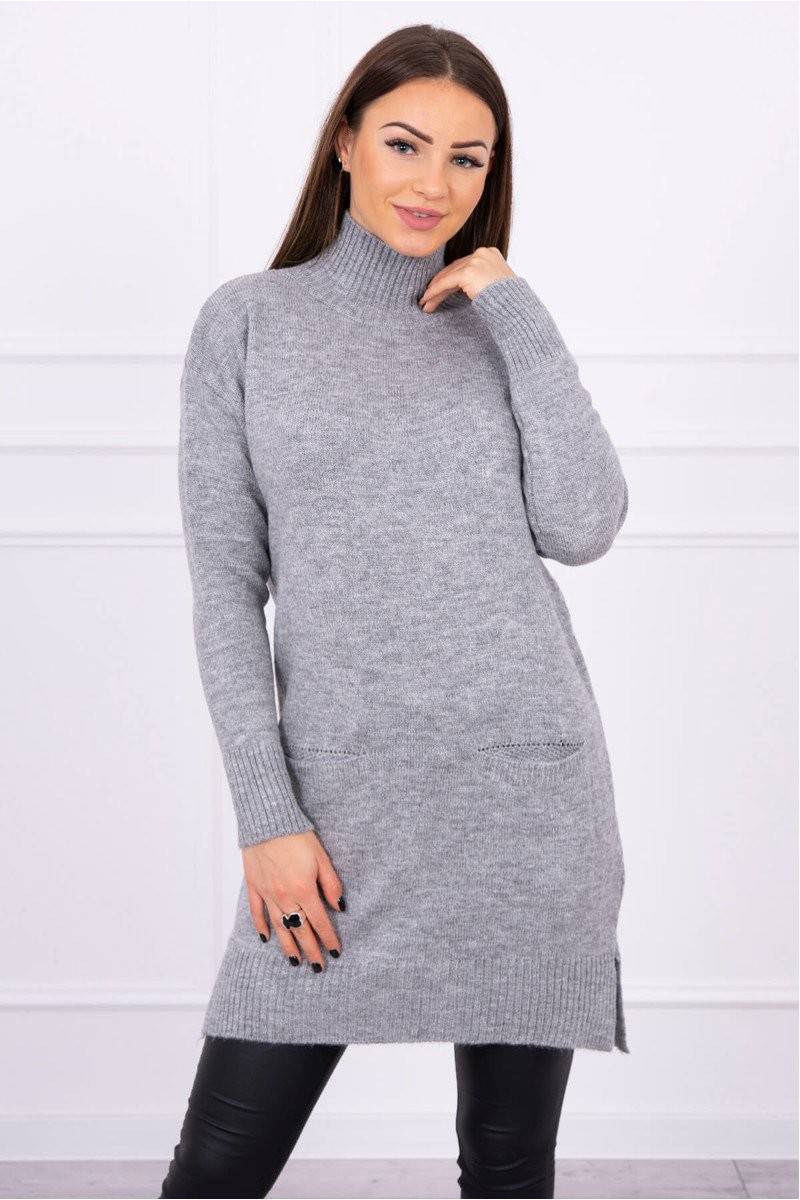 Sweater with stand-up collar gray
