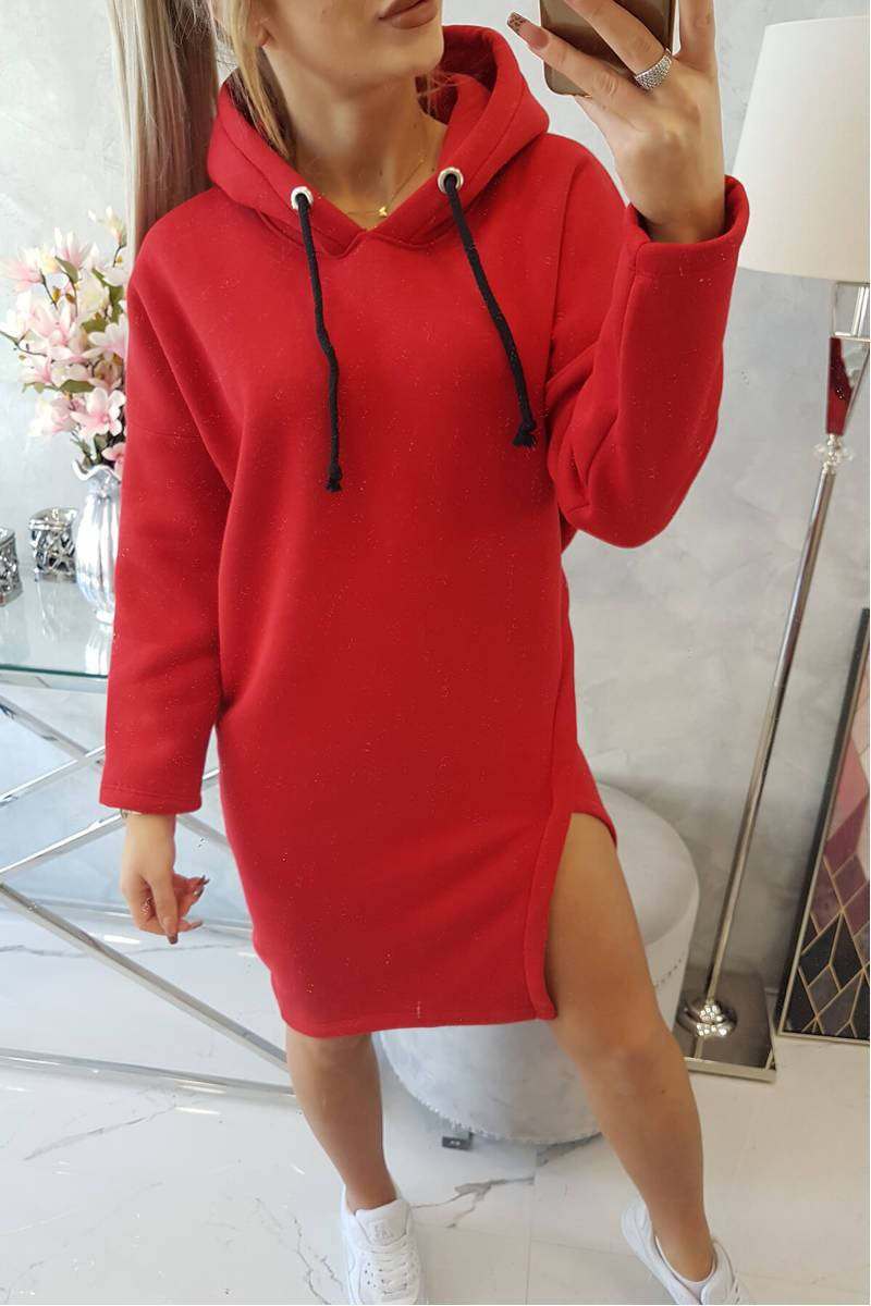 Red leisure dress with slit