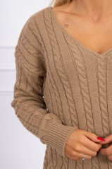 Braided sweater with V-neck camel