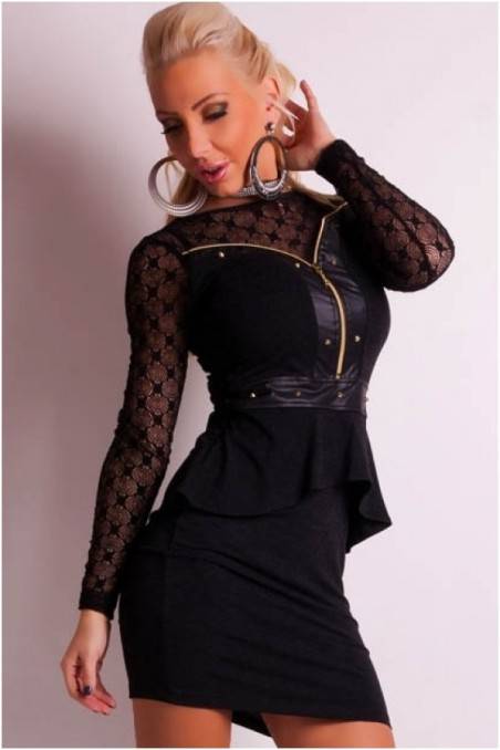 Black elegant dress with guipure